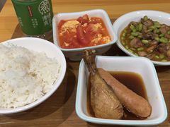 -老乡鸡(东方广场店)
