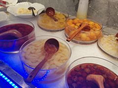 -爱有声毛肚串串火锅自助(龙之梦大都汇店)