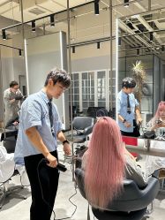 点击看大图 -Hair corner 香港发廊