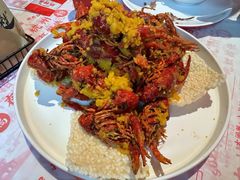 经典咸蛋黄小龙虾-红钳侠小龙虾·烧烤(中赢康康谷店)