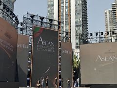 -观音桥步行街