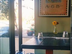 靠窗位-LA  PETANQUE(泰安路店)