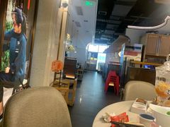 大堂-左庭右院鲜牛肉火锅(浦江欢乐颂店)