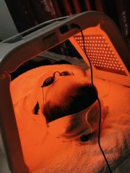 -美肤盾祛痘·问题肌头疗管理中心