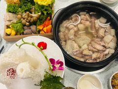 -烹然四季椰子鸡火锅(团结湖总店)
