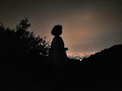 -鬼笑石后山停车场