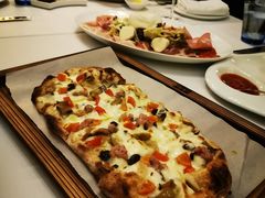 -卡佩罗意大利餐厅及酒吧Al Cappello Trattoria