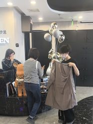 -TOP HAIR SALON