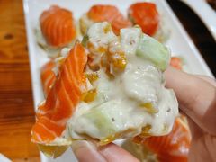 三文鱼腩香芒沙拉-老刘私厨猪脚饭