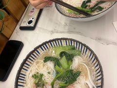 -鲜越鲜鱼粉(财富购物中心店)