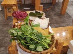 -岗上渣渣老火锅(两路口店)