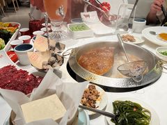 -左庭右院鲜牛肉火锅(新梅广场店)