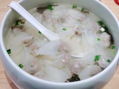 香菇小馄饨-35g烧麦牛杂粉(新市街店)