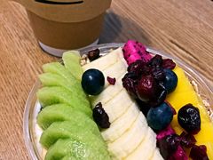 -WOW coffee