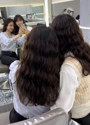 -苏豪路易士·嘉玛发廊