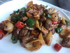 菌酱螺旋粉肥牛粒-有璟阁港式餐厅(金融街购物中心店)