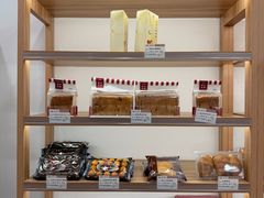 -红宝石·鲜奶小方·海派西点房(联洋店)