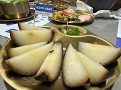 东北冻梨-金会长自助海鲜·烤肉(人民广场店)