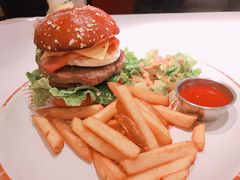 -阿妮叶李(光谷世界城店)