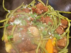 排骨豆角锅-粘豆包铁锅炖二部(温泉街店)