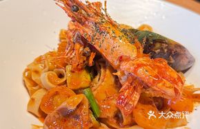 Laksa Seafood Handmade Noodles (Mildly Spicy)