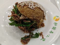 烧饼夹牛肉-护国寺小吃(地安门店)