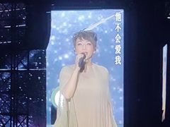 -上海体育场