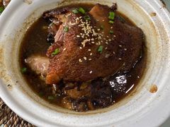 -老码头黑皮肘子锅包肉(文政街店)
