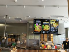 -乐凯撒披萨(汇港购物中心店)