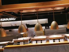 -川骄海鲜自助(王府井奥莱UP TOWN店原世界之花店)
