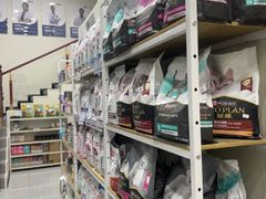 -宠颐生猫科·内科皮肤科(西平世纪城店)