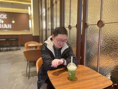 -瑞幸咖啡(江汉路中山大道店)