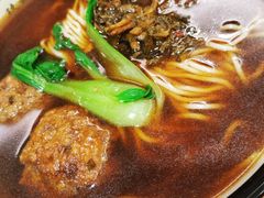 红烧狮子头面-玖鲜小笼(中山广场店)