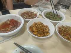 -笨罗卜浏阳菜馆(龙华鹏润达店)