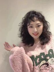 -镁连社·美联社