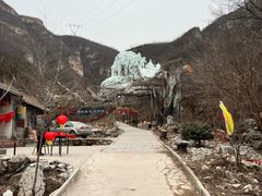 -大平台龙居瀑布旅游区