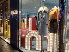 -MIU MIU(上海商城店)