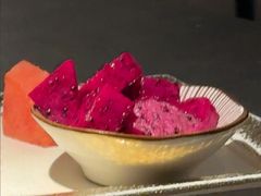 -铭牛烧肉·和牛海鲜自助(高新月牙湖店)