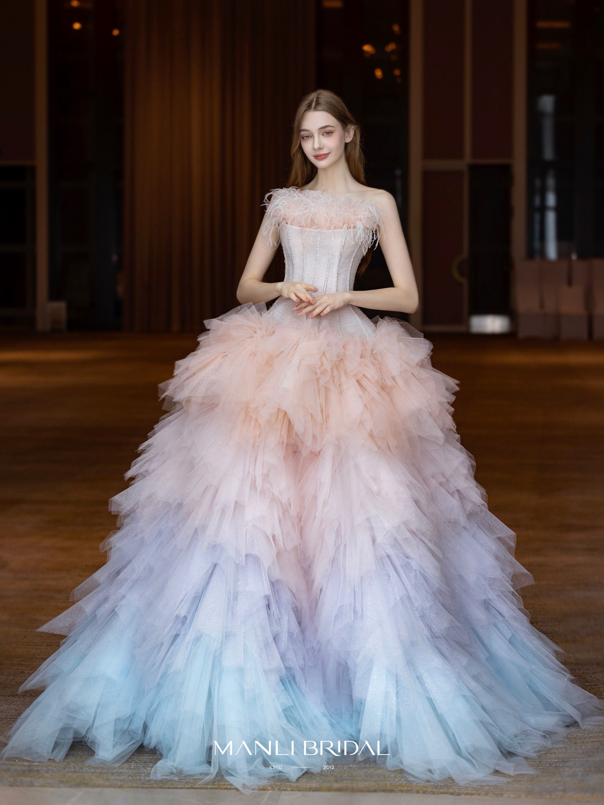 蛋糕裙,微光透过裙摆闪烁出少女的灵动

🪧款式分享