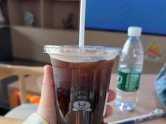 -抱抱地球咖啡馆(国家海洋博物馆店)