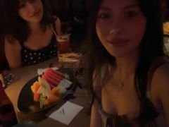 -FOUR PLAY BAR