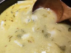 -九锅一堂酸菜鱼(新南凯德直营店)