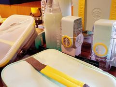 -星巴克臻选(莘庄仲盛店)