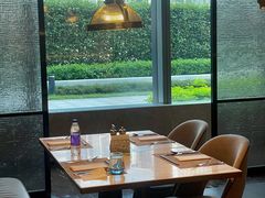 -深圳国际会展中心希尔顿酒店(前海华发冰雪世界店)