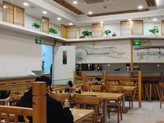 -小姜锅贴(凤凰街店)
