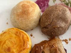 -潘祥记鲜花饼(昆明长水国际机场店)