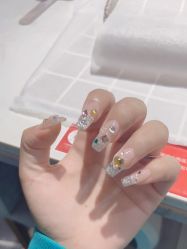 -UGIRL有个美甲