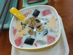 -老何家后安粉·糟粕醋海鲜火锅(三亚湾椰梦长廊店)