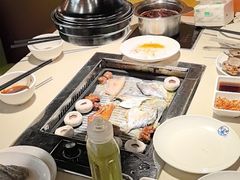 -爱客得牛排海鲜烤肉·火锅自助(春熙路黑金好店)