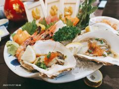 -樱町三味日本料理(城乡世纪广场店)
